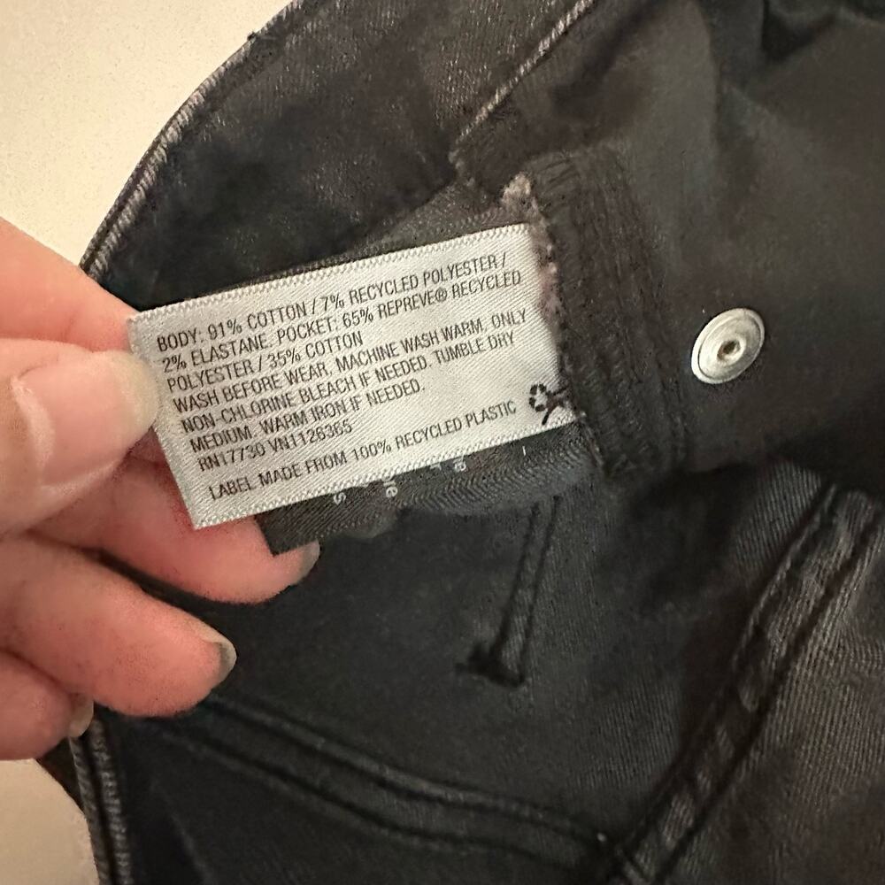 Universal Thread Women's Black High Rise Midi Denim Shorts Size 6 Size 28 Target - Picture 7 of 8
